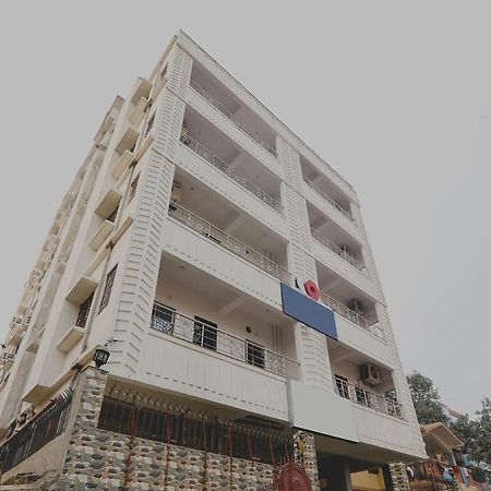 Super Oyo Capital O 78105 Hotel Figtree Premier Patna  Exteriör bild