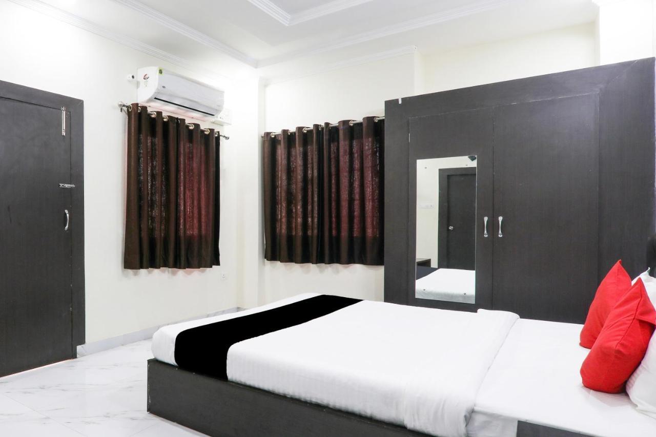 Super Oyo Capital O 78105 Hotel Figtree Premier Patna  Exteriör bild