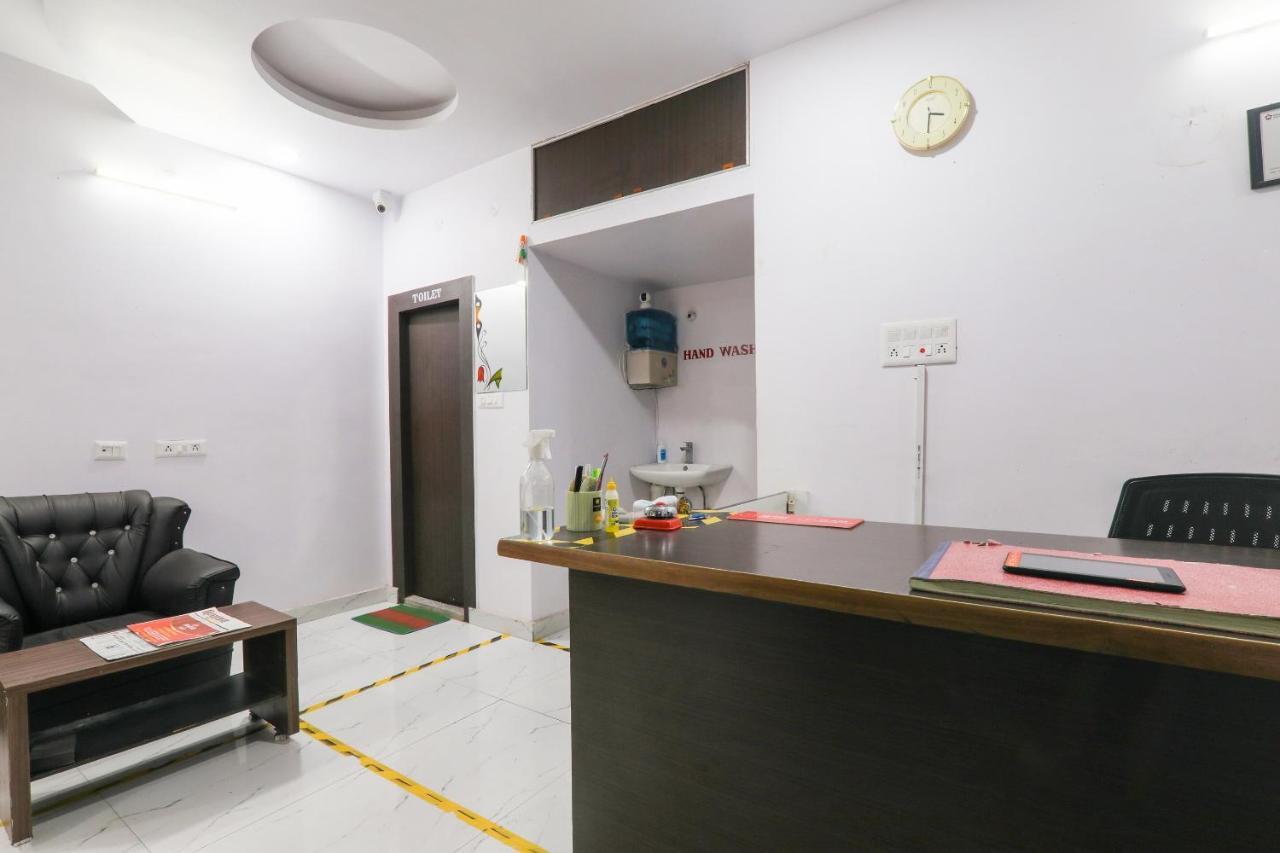 Super Oyo Capital O 78105 Hotel Figtree Premier Patna  Exteriör bild