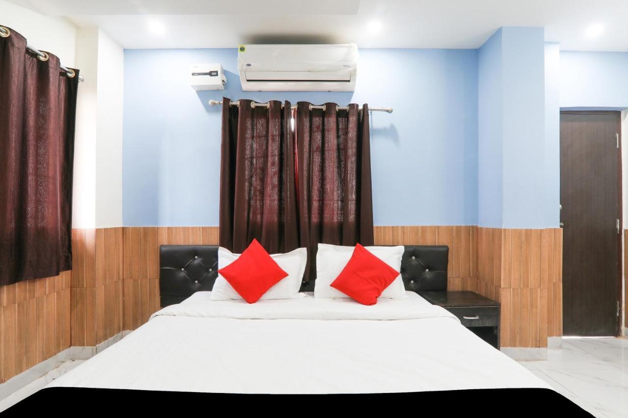 Super Oyo Capital O 78105 Hotel Figtree Premier Patna  Exteriör bild