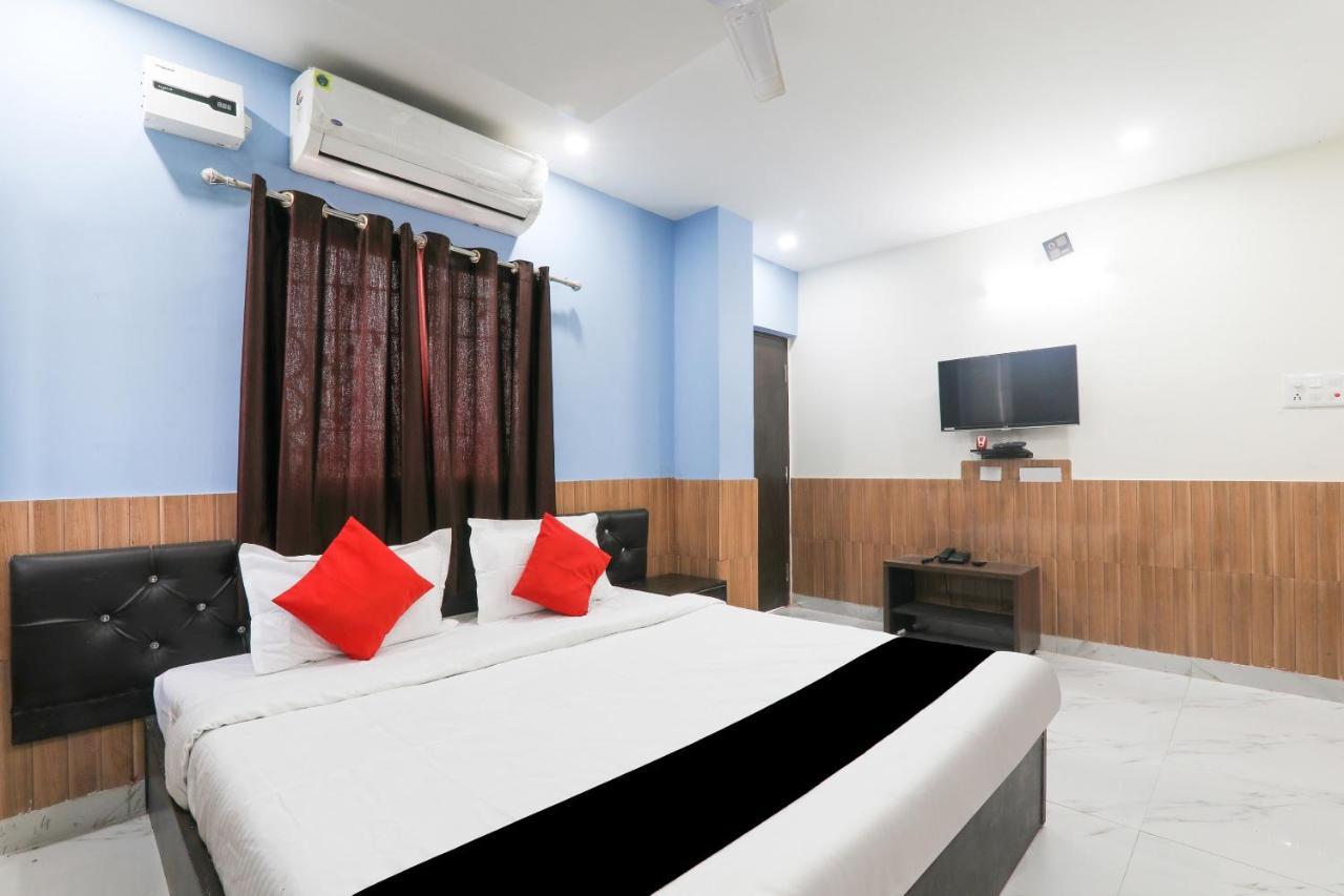 Super Oyo Capital O 78105 Hotel Figtree Premier Patna  Exteriör bild